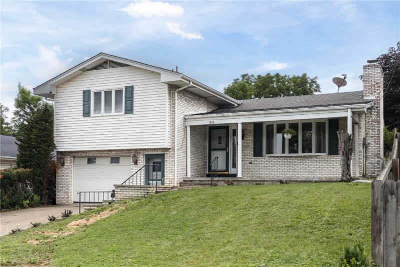 810 Summerlea Ave — photo 2