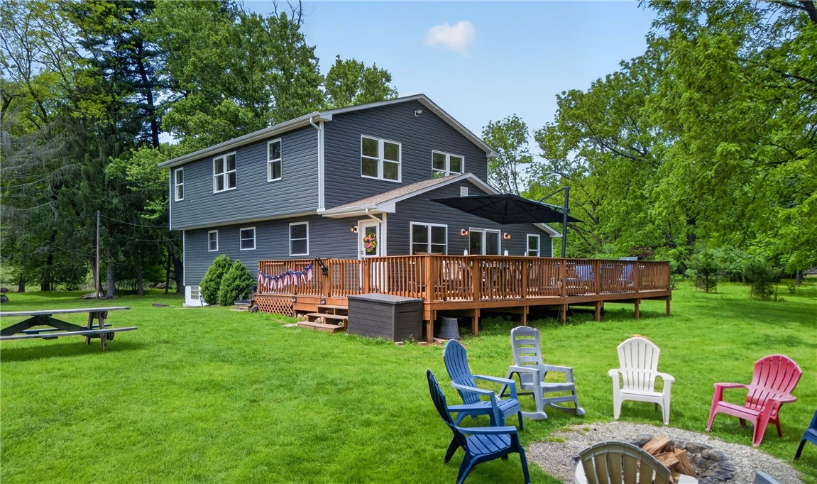 145 Robinson Place — photo 1