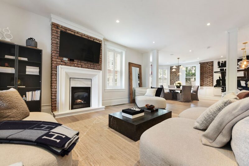 5512 Margaretta St — photo 2
