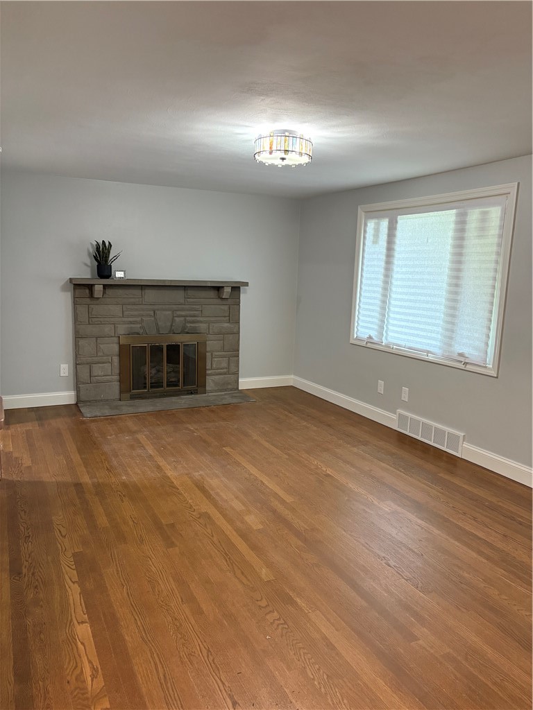 610 Thorn St — photo 3