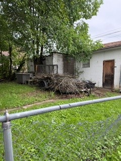 227 Floral Ave — photo 3