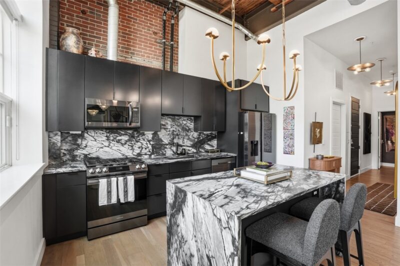 622 Gross Street 106 — photo 8