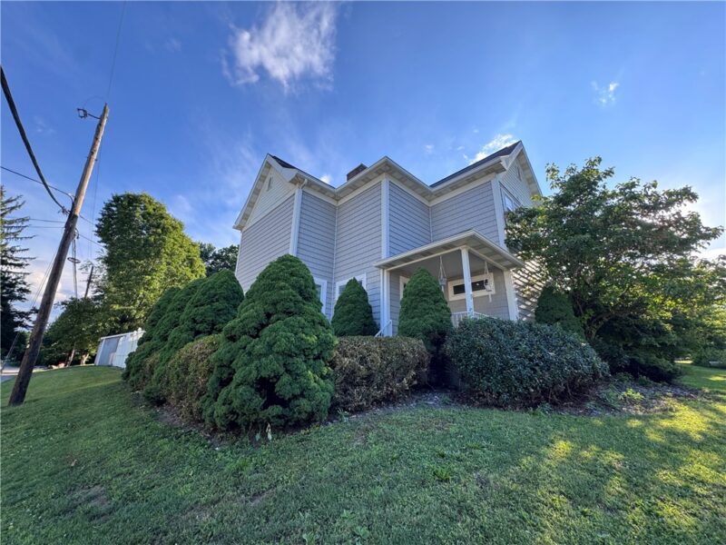 1501 W State St — photo 2