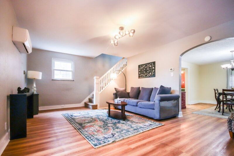 3951 Beechwood BOULEVARD — photo 4
