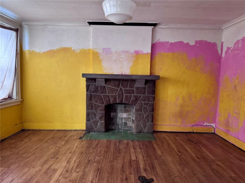 430 Brownsville Rd — photo 3