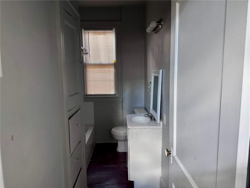 430 Brownsville Rd — photo 7