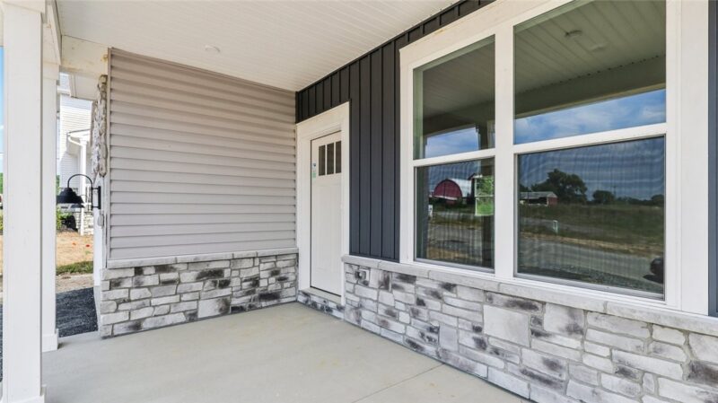1081 Peachtree Road — photo 2