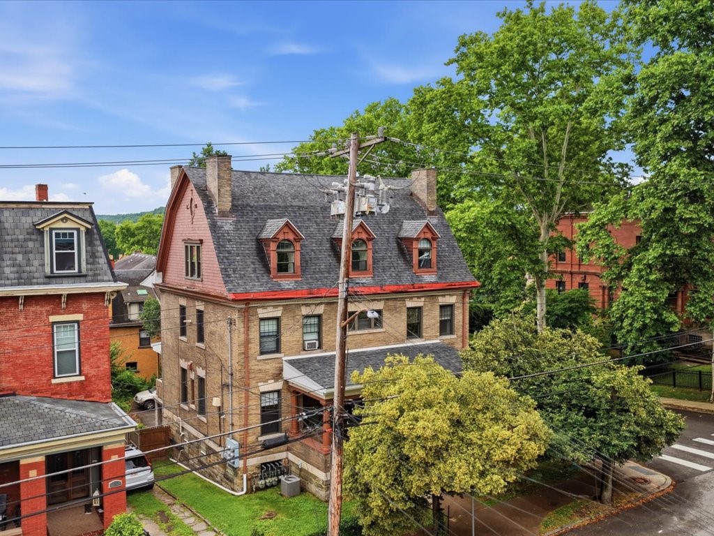 215 S Braddock Ave — photo 1