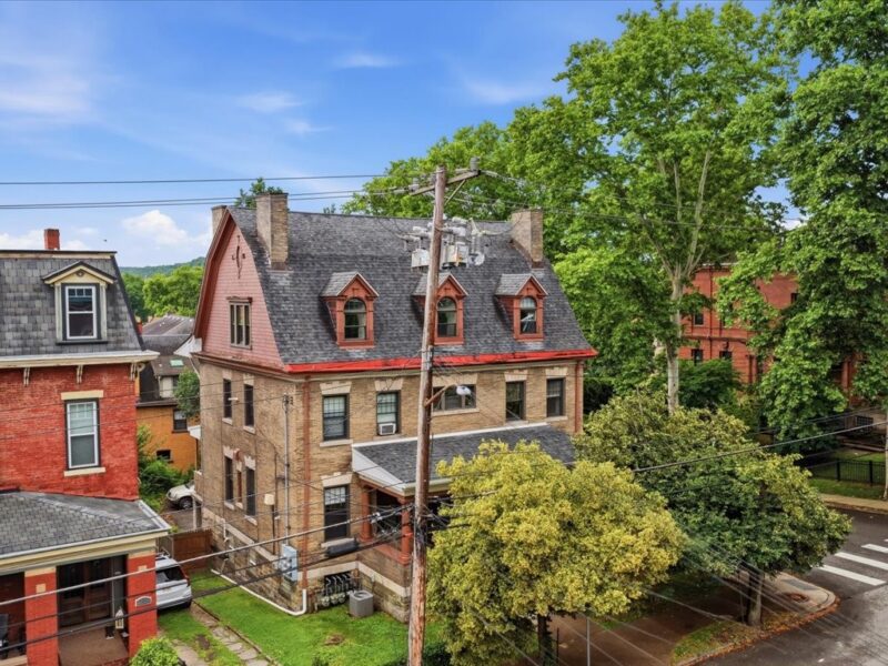215 S Braddock Ave