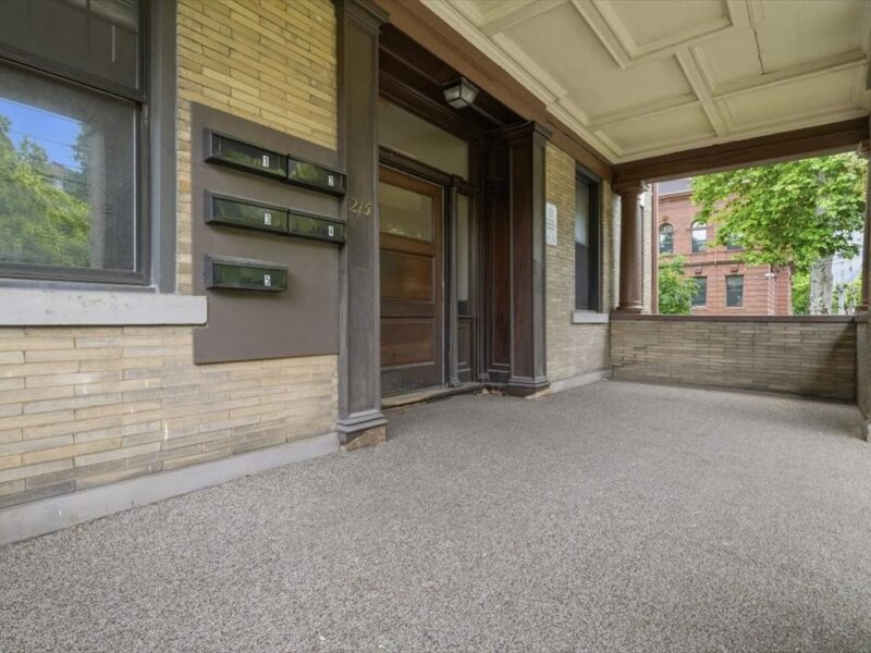 215 S Braddock Ave — photo 4