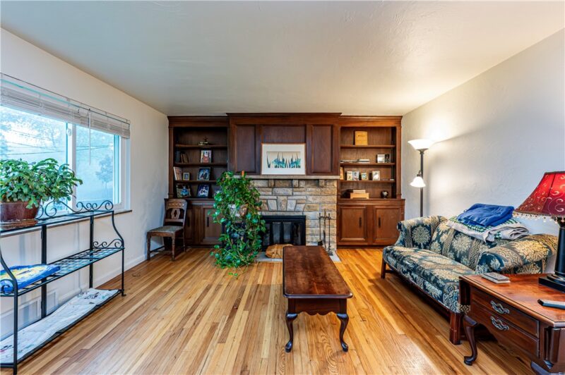 9624 Babcock Blvd — photo 3