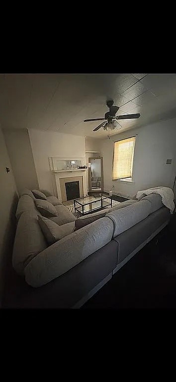 200 Brighton Rd — photo 4