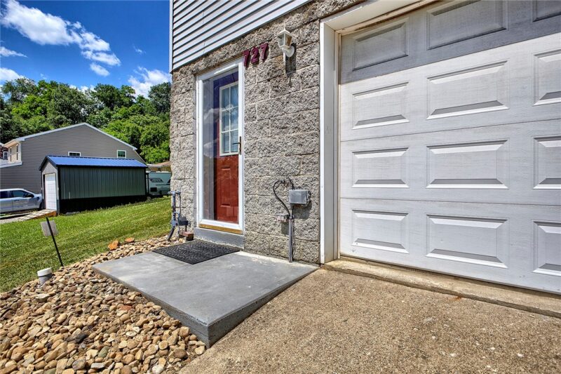 727 Dithridge St. — photo 3