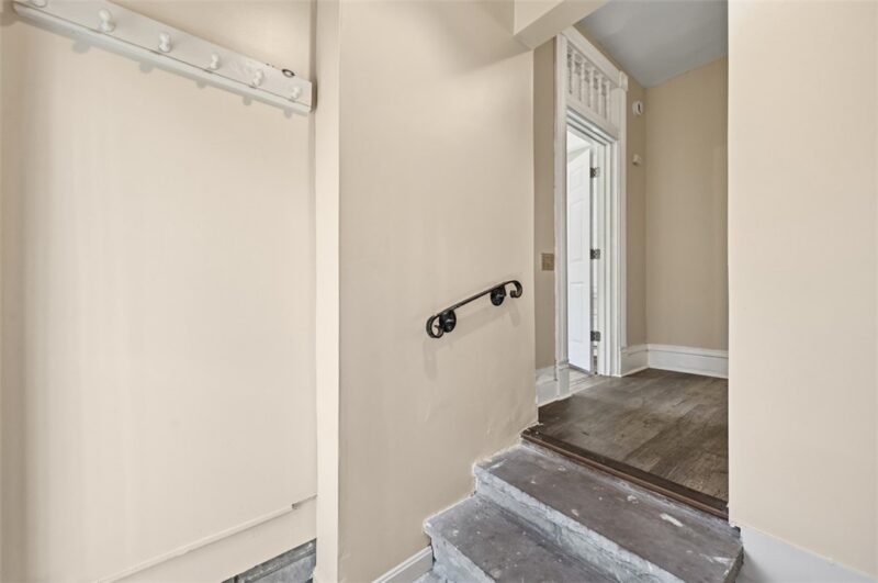 678 Gregg Ave — photo 5