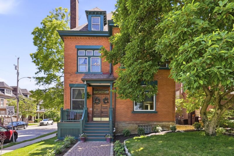 601 Emerson St — photo 2