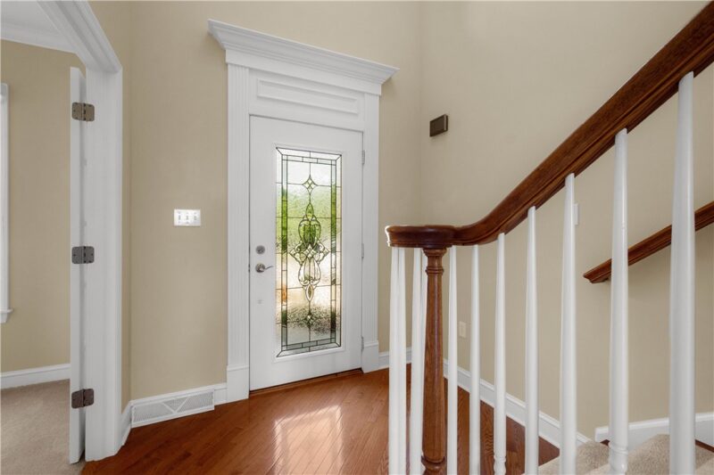 1557 Staunton Dr — photo 3