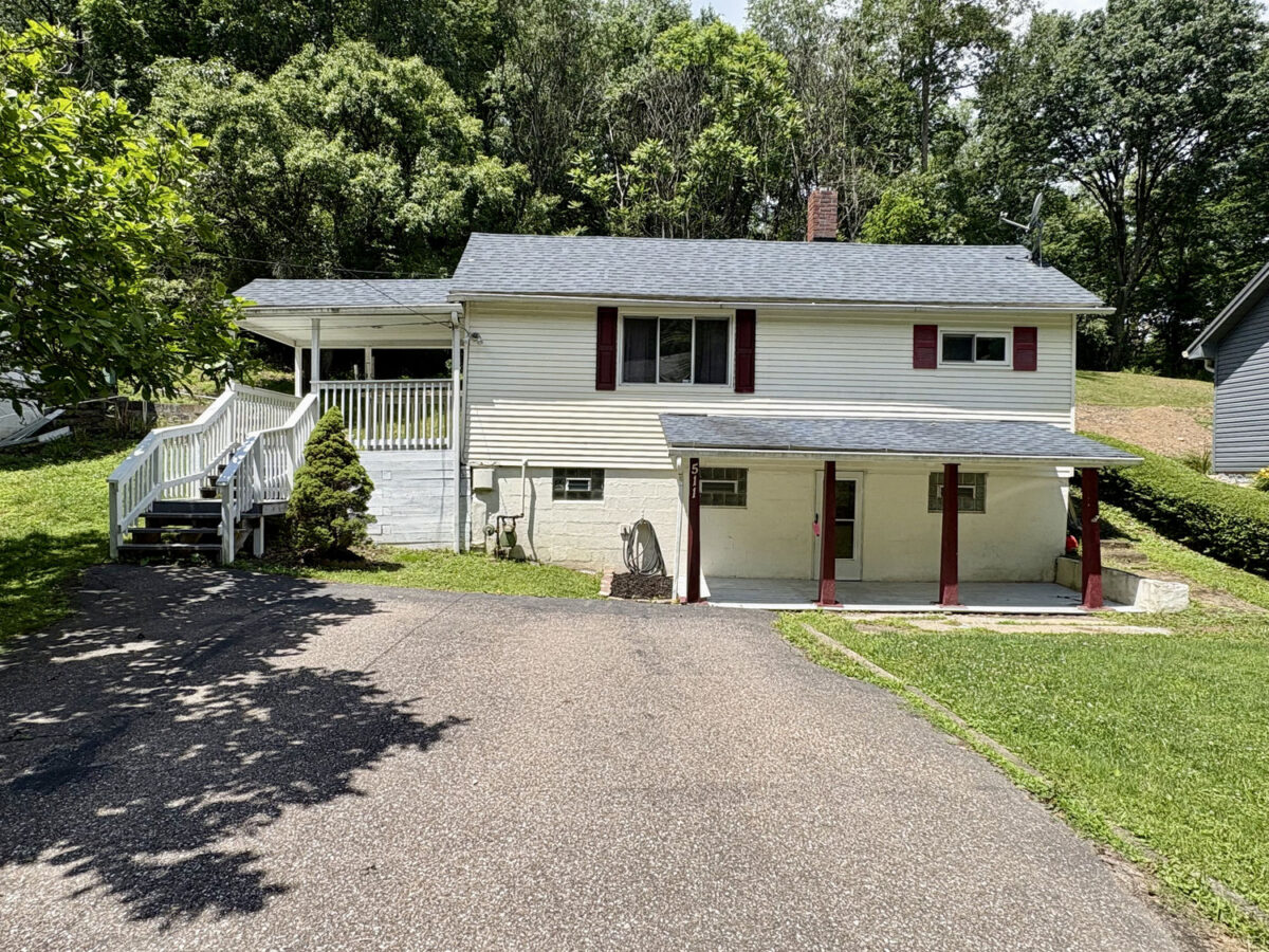511 California Hollow Road — photo 1