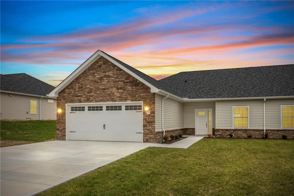 334 Cherokee Drive — photo 1