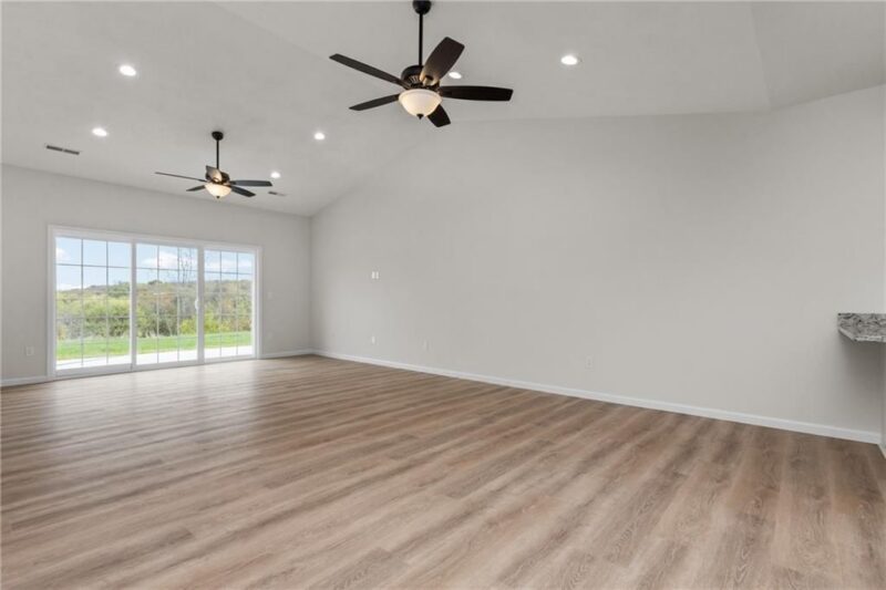 334 Cherokee Drive — photo 8