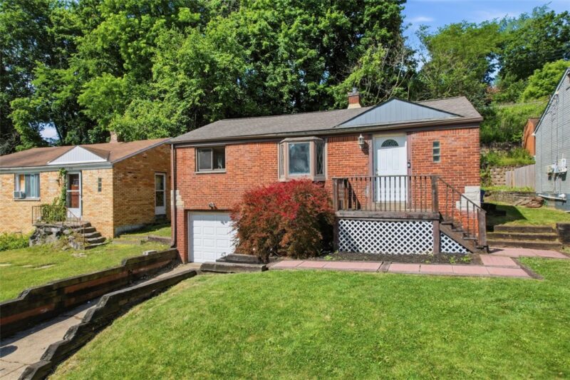 626 Perrilyn St — photo 2