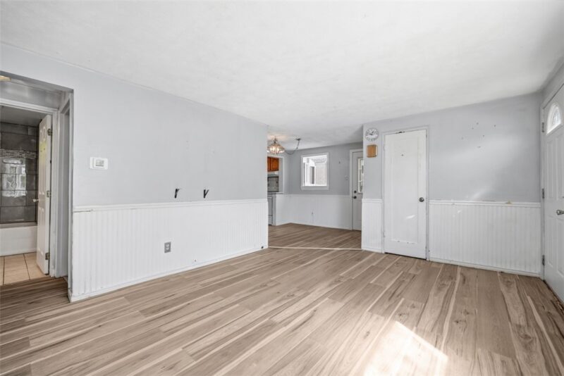 626 Perrilyn St — photo 7