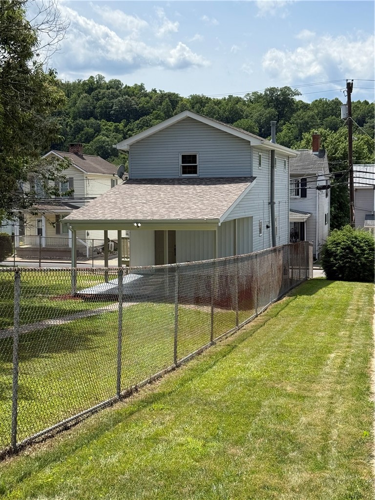 314 N Water St — photo 2