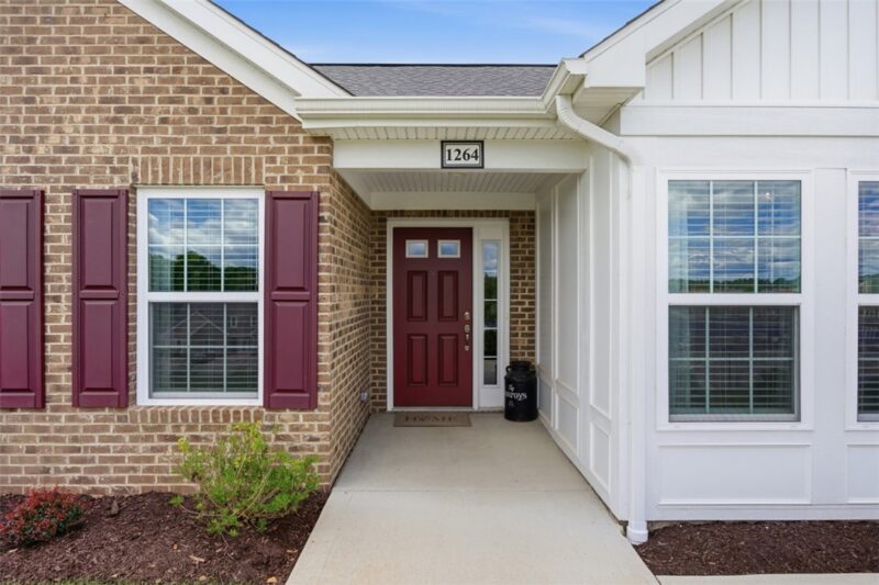 1264 Sandy Ridge Drive — photo 2