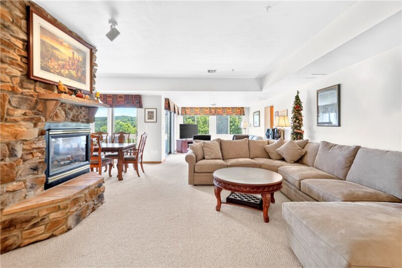 8134 Stonegate Dr — photo 7