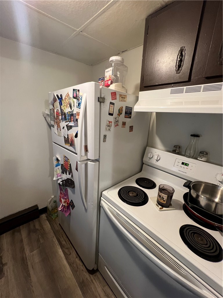 161 Hall Ave — photo 5