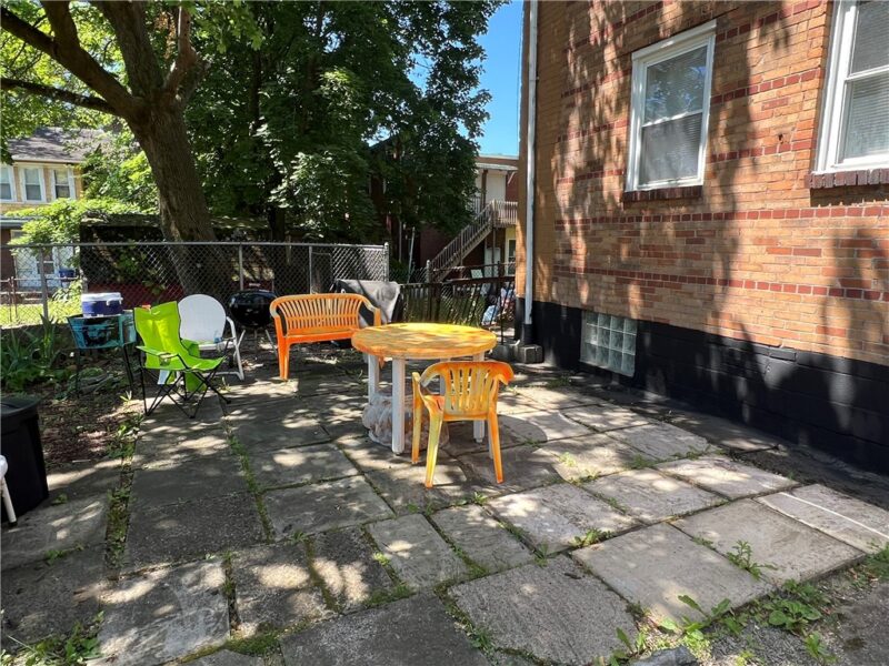 806 Inwood St — photo 4