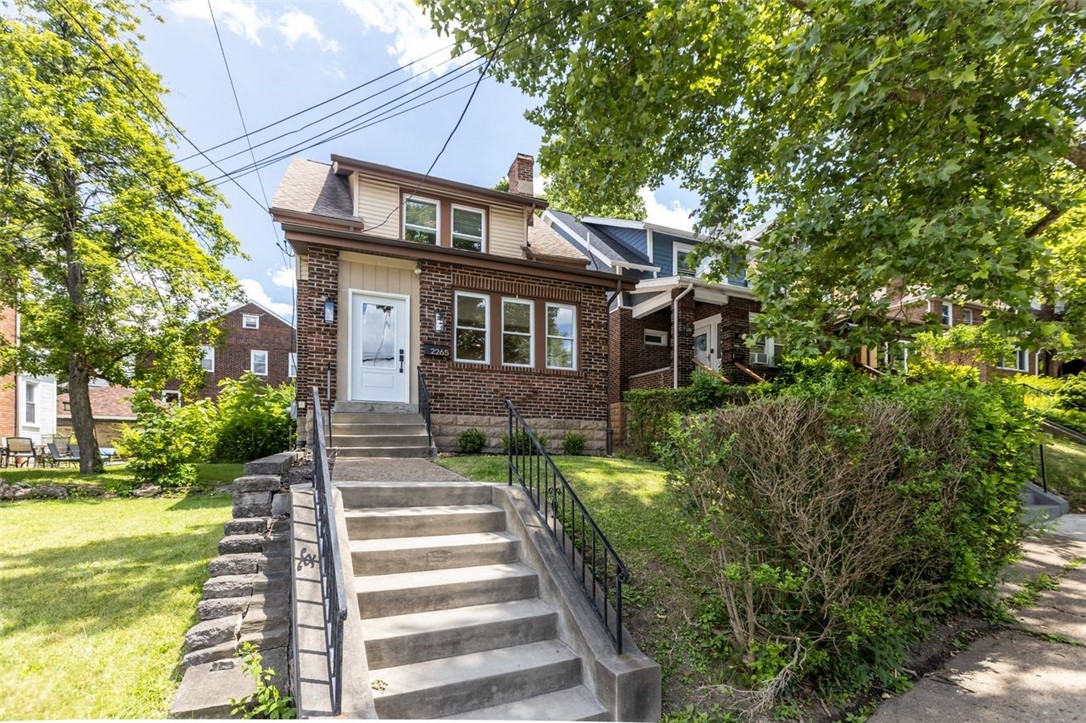 2265 Tilbury Avenue — photo 1