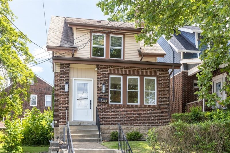 2265 Tilbury Avenue — photo 2