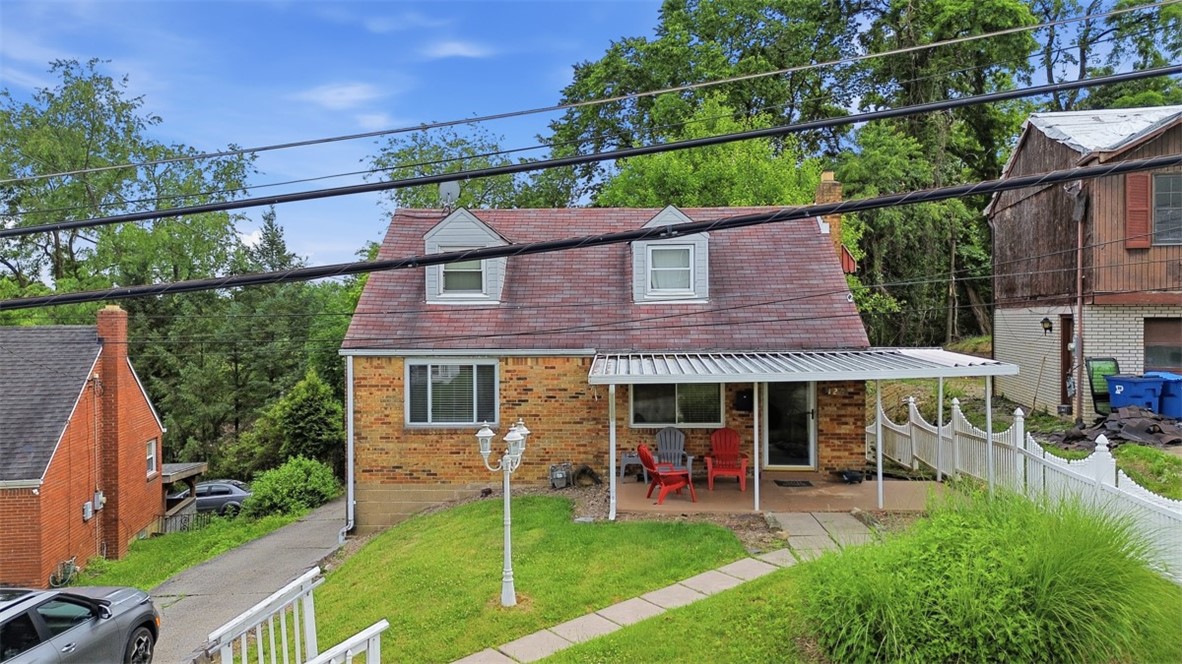 126 Pennoak Dr — photo 1