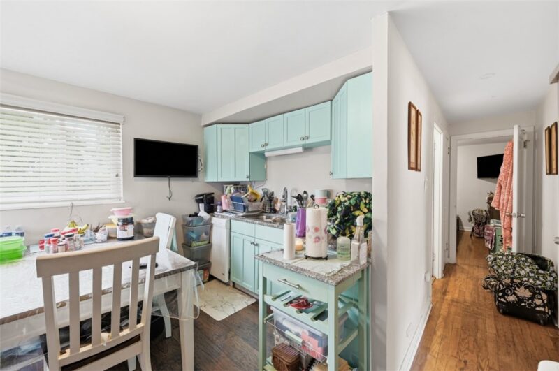 126 Pennoak Dr — photo 8