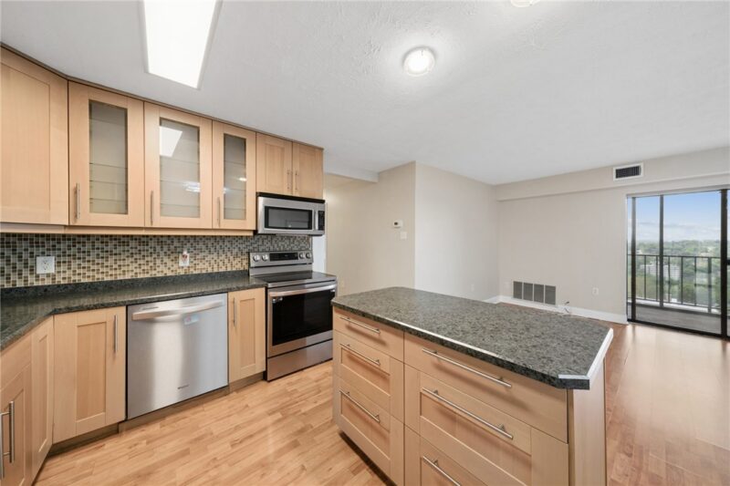 5600 Munhall Rd 905 — photo 6
