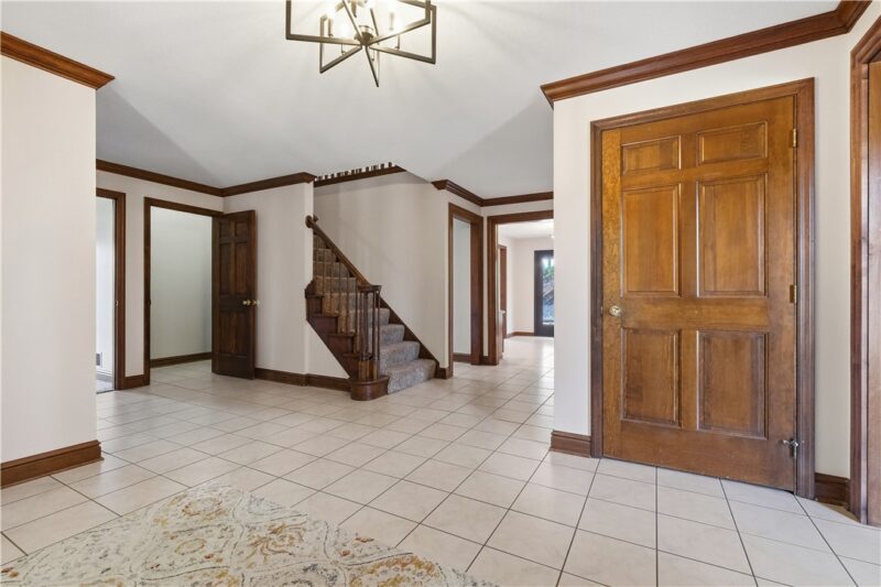 2450 Dogwood Drive — photo 5