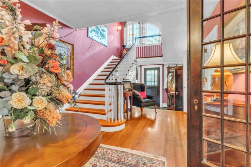 220 Belmont Road — photo 3