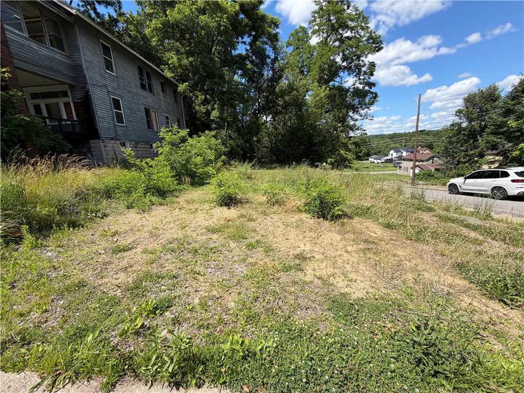 602 W Washington St — photo 1