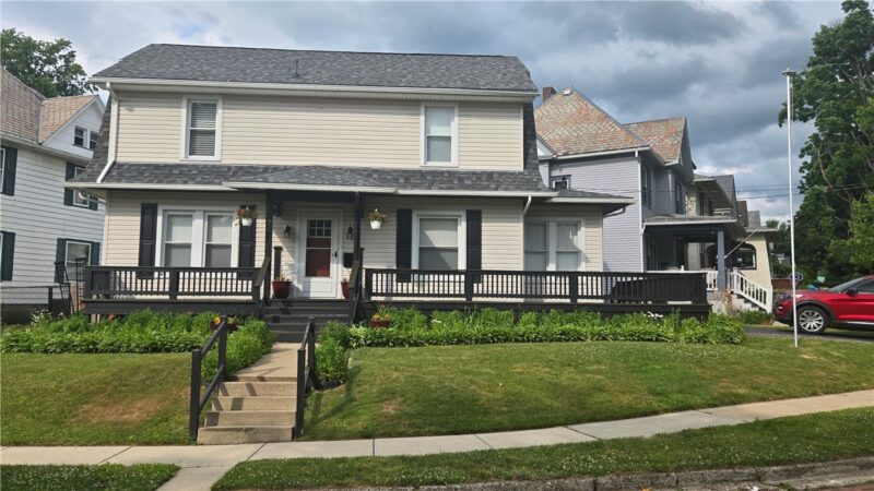 26 Rosedale Ave — photo 2
