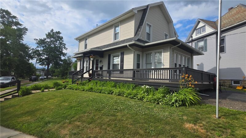 26 Rosedale Ave — photo 4