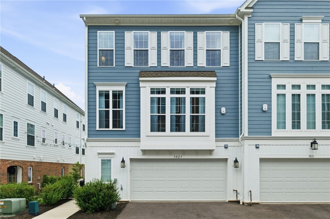 3023 Howell Dr — photo 1