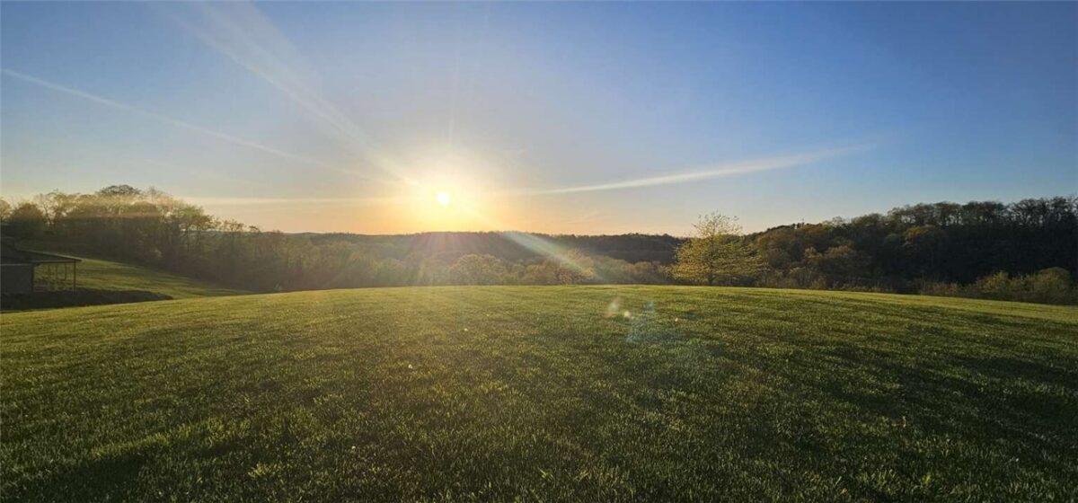 469 Dutchman Run Rd — photo 1