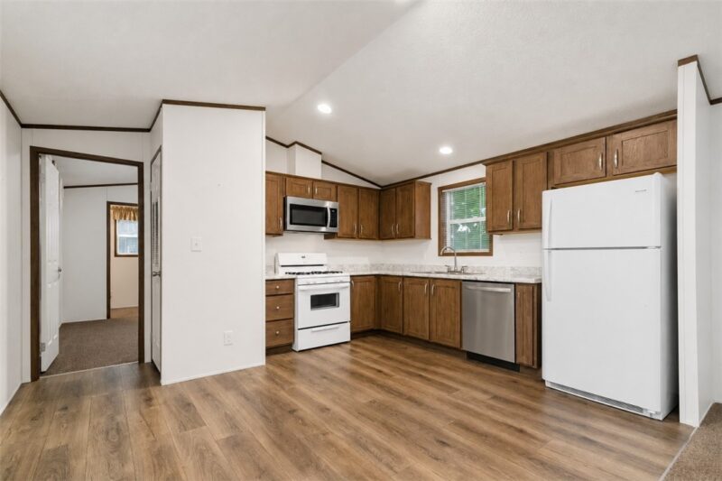 211 N Boyd Dr — photo 8