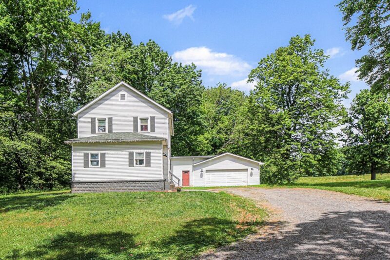 2385 River Rd — photo 5