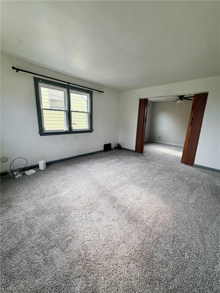 708 Crysler Street — photo 6