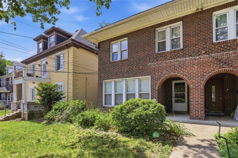 6358 Morrowfield Avenue — photo 3
