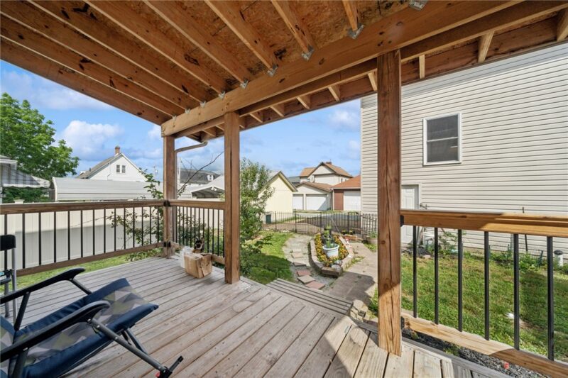 312 Gertrude St — photo 3