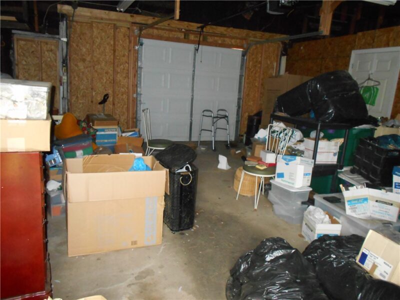 612 Harrison Ave — photo 4