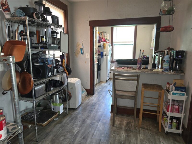420 Walnut St — photo 7