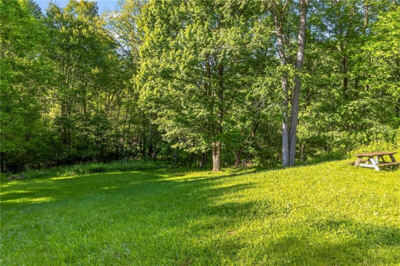 110 Chrie Ln — photo 4
